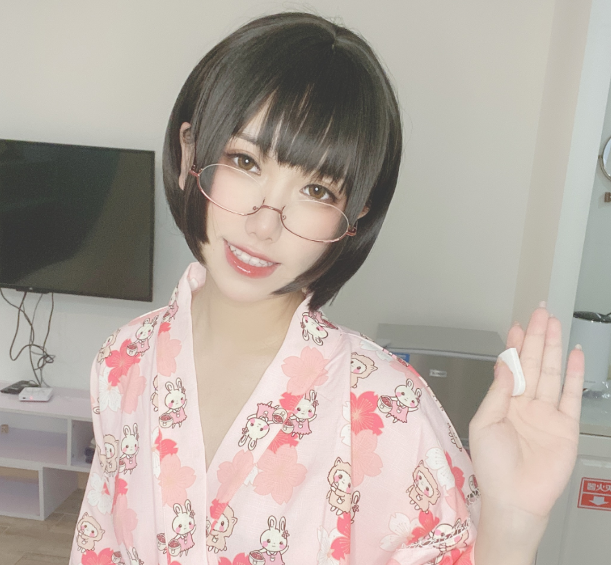 芋圆侑子cos兽娘+睡裙写真+视频