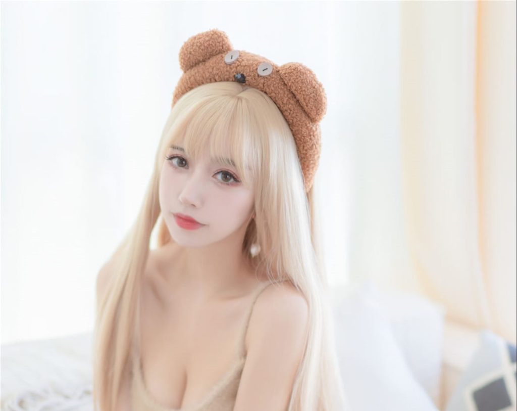 过期米线线喵COS小熊软糖写真套图