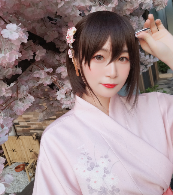 白银81cos写真合集一