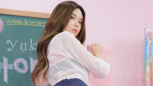 yuka金提莫 cos 黑色网眼少女＋在秘密课堂写真合集