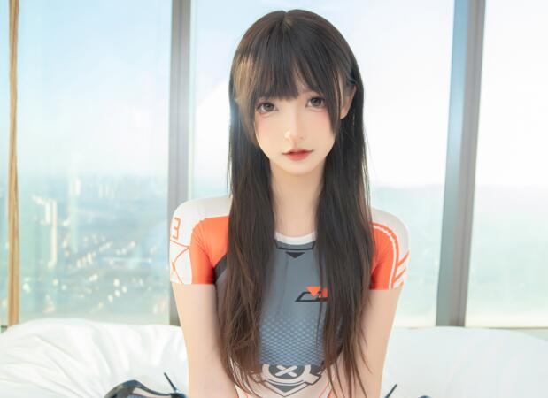 神楽坂真冬 cos危险驾驶写真+视频合集