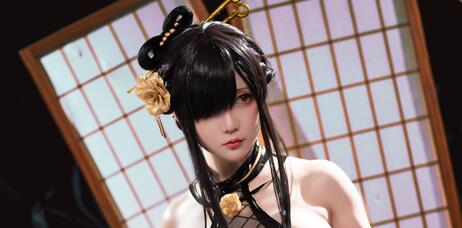 星之迟迟cos约尔三套写真合集