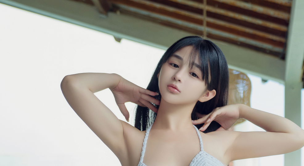 桜井宁宁cos热裤比基尼+蕾丝女仆+nikke拉毗写真