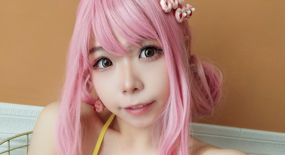 颜球球cos邪灵魅魔＋小黄鸡写真合集