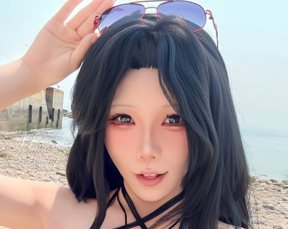 咬一口兔娘cos蒂法+梅登+水泳部前辈写真