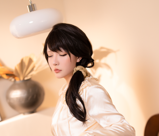 星之迟迟cos屑太太与水管工写真+视频