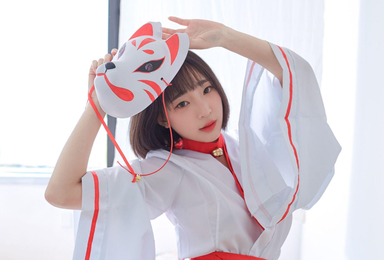 ArtGravia姜仁卿cos狐猫女郎写真